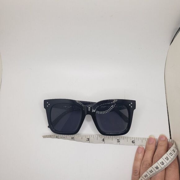 𝅺black cat eye square sunglasses - Picture 3 of 4